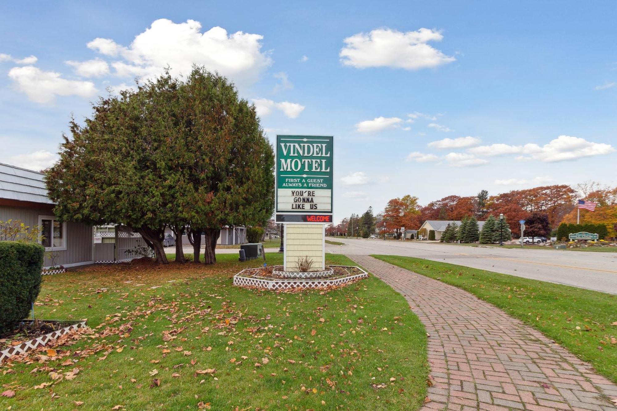 Vindel Motel Mackinaw City Exteriör bild