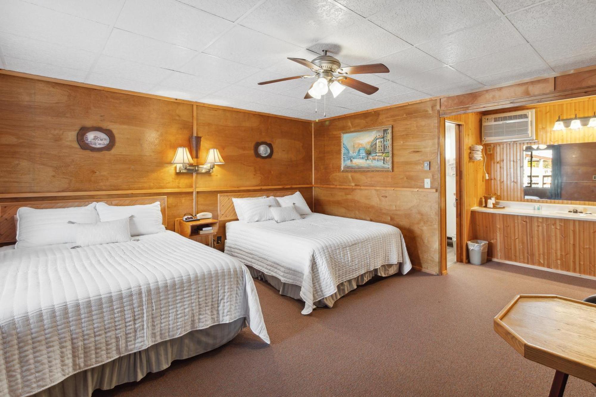 Vindel Motel Mackinaw City Exteriör bild