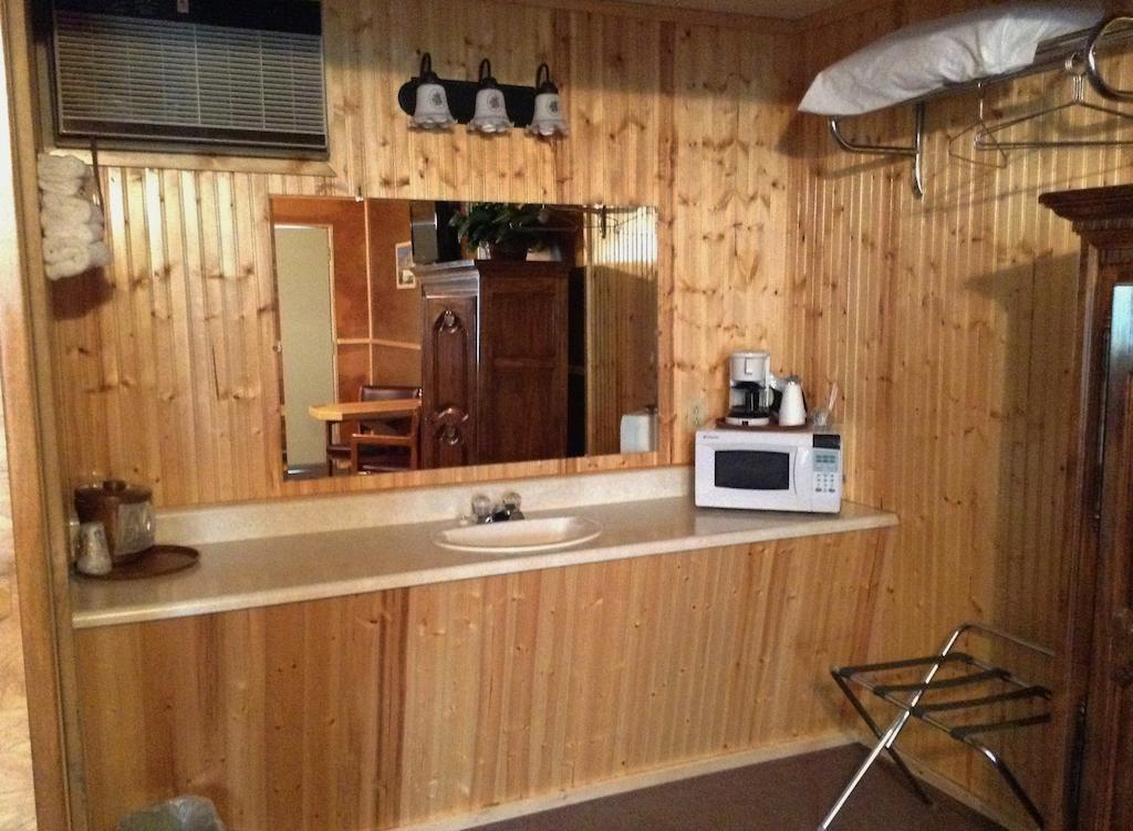 Vindel Motel Mackinaw City Rum bild