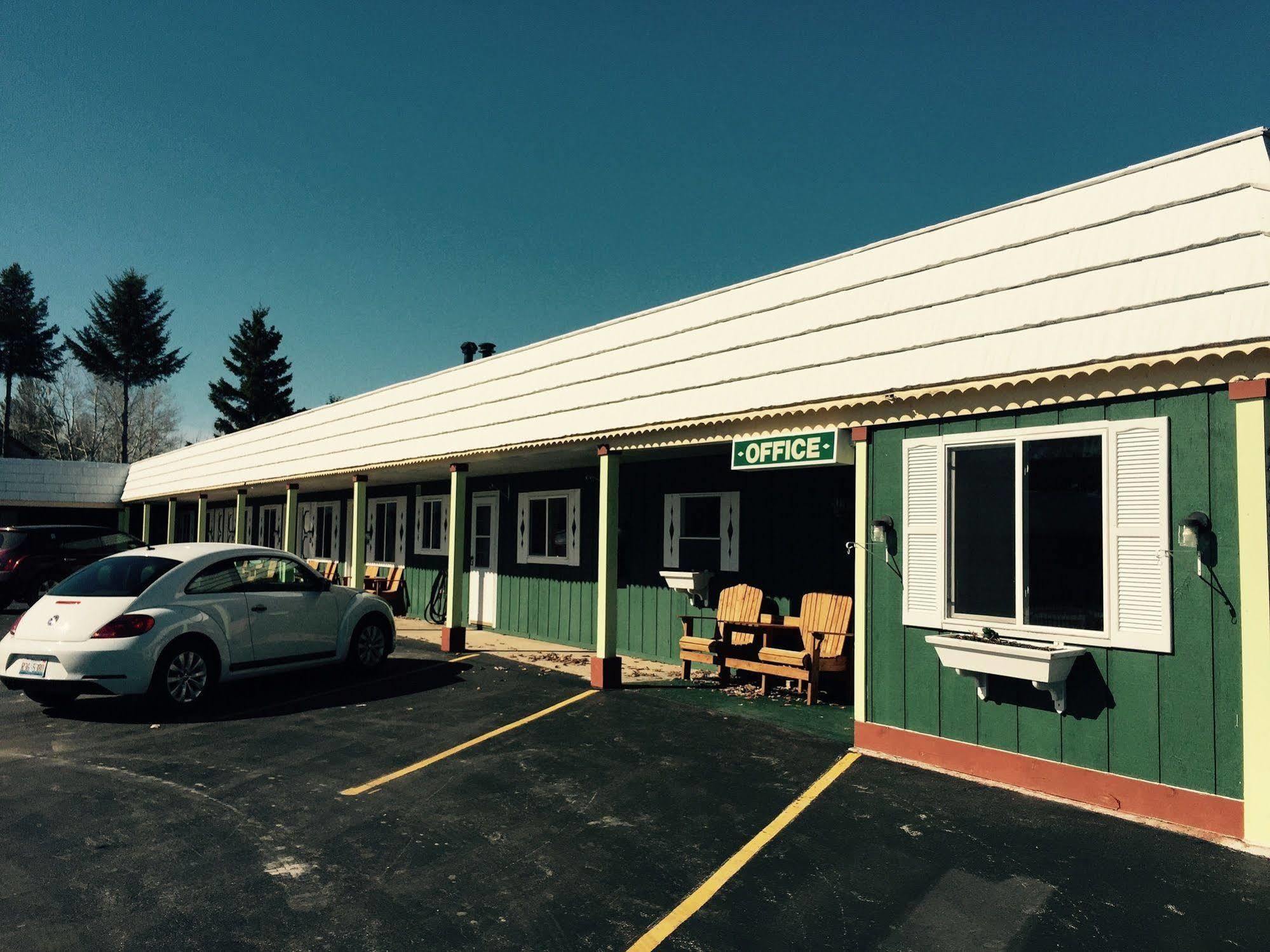 Vindel Motel Mackinaw City Exteriör bild